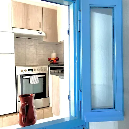 Gorgeous White Marsis In Paros *