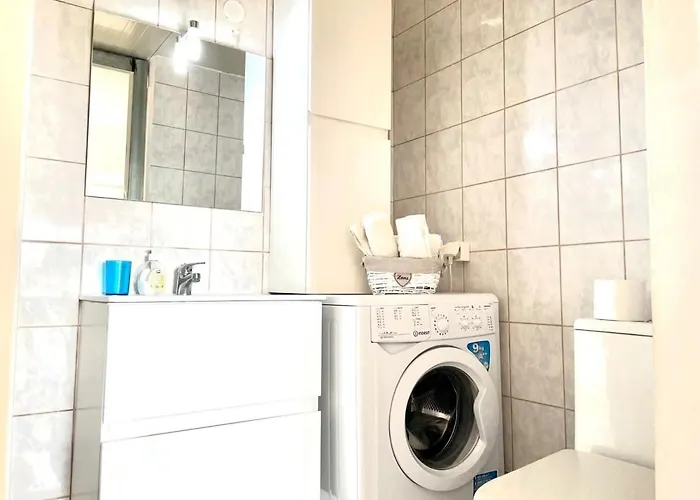 Gorgeous White Marsis In Paros * Isterni (Paros)