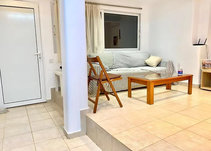 Gorgeous White Marsis In Paros Διαμέρισμα *